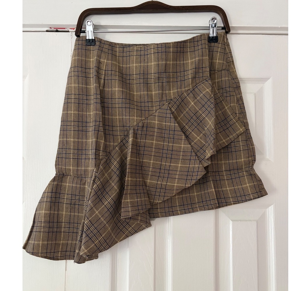 Hayden Los Angeles Tan Plaid Asymmetric Ruffle Mini Skirt H5856 Womens Large NEW